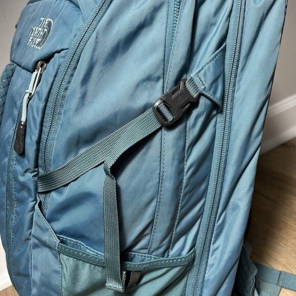 The North Face Surge Flex Vent Teal Laptop Backpack - Picture 7 of 16